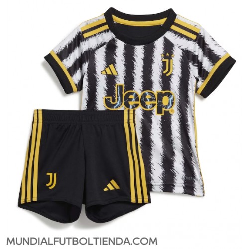 Camiseta Juventus Primera Equipación Replica 2023-24 para niños mangas cortas (+ Pantalones cortos)